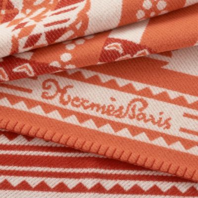 新品同様　現行品　エルメス　プレード　ブランケット　Hロゴ 新品同様 現行品 エルメス プレード ブランケット Hロゴ 新品同様 現行